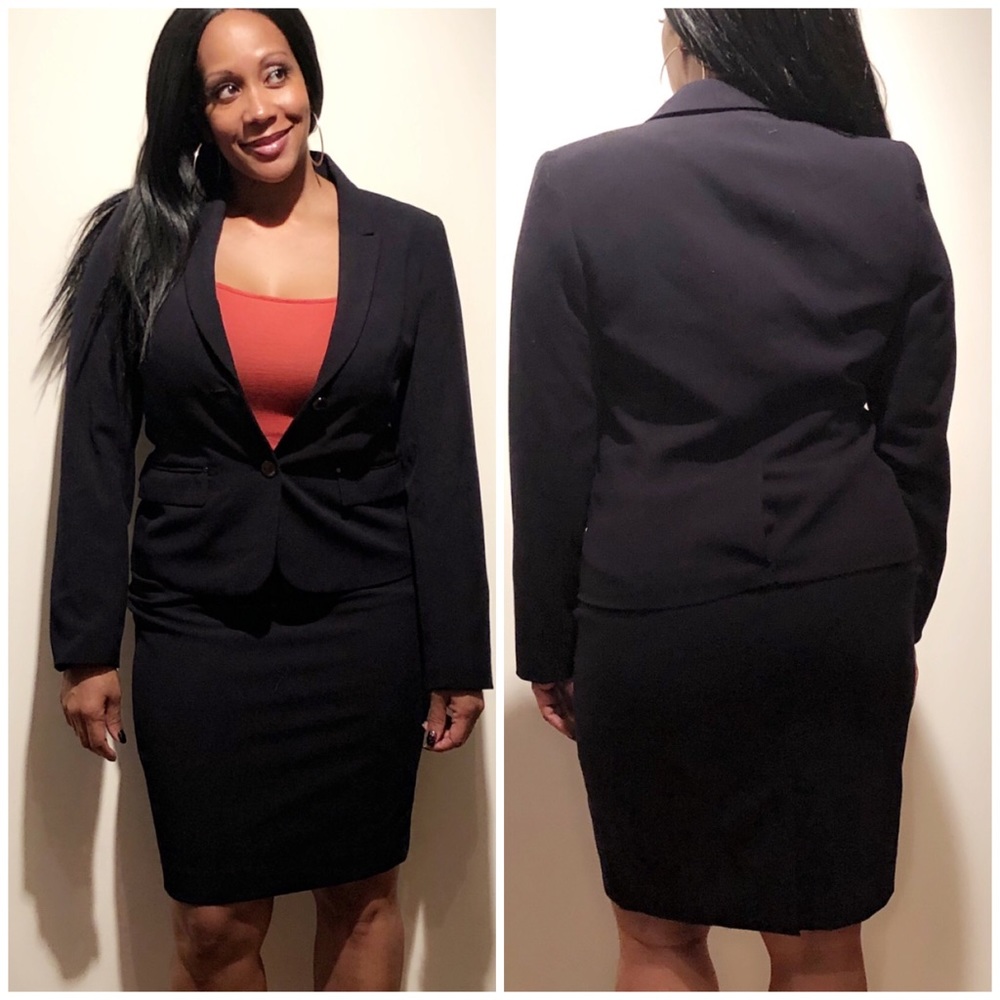 🔥 2 PIECE DARK BLUE CALVIN KLEIN SUIT
